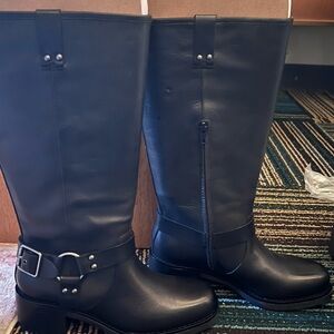 Brand new black boots size 7.5